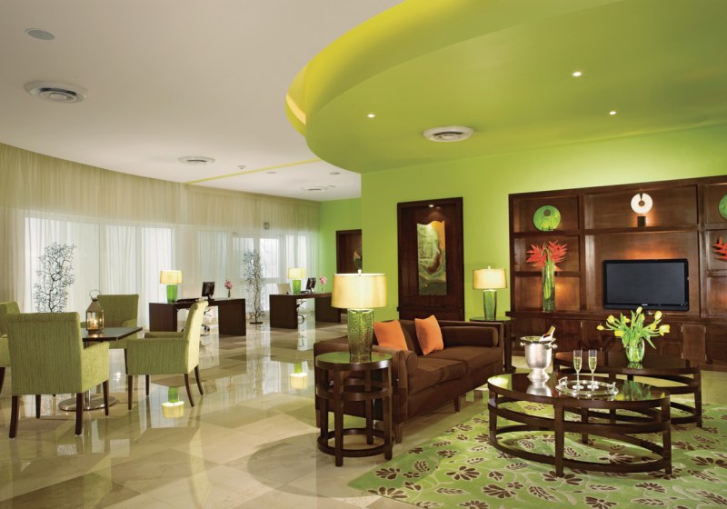 Ausstattung & Service