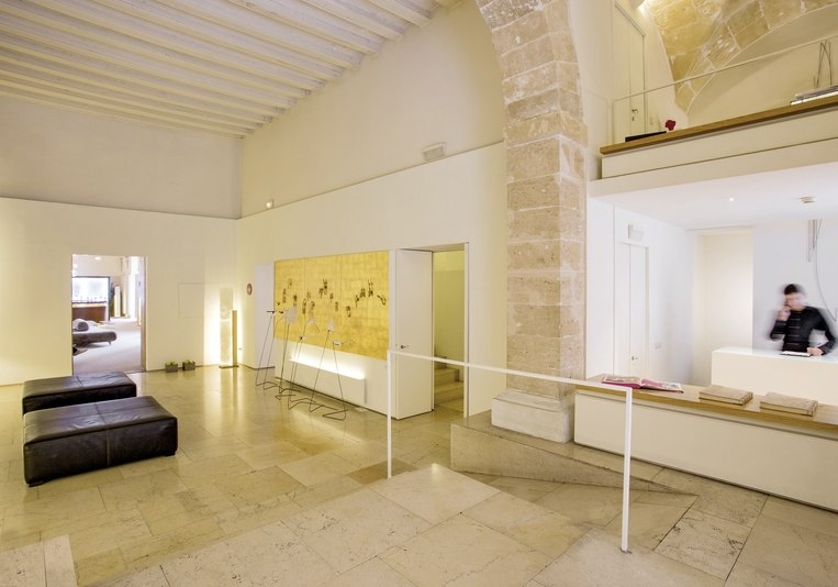 Ausstattung & Service